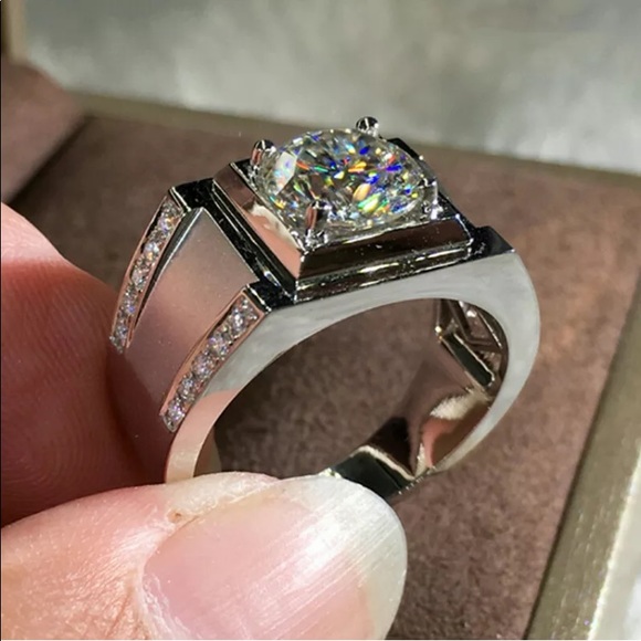 NEW* Men’s 925 Silver Wedding Band - Picture 2 of 5